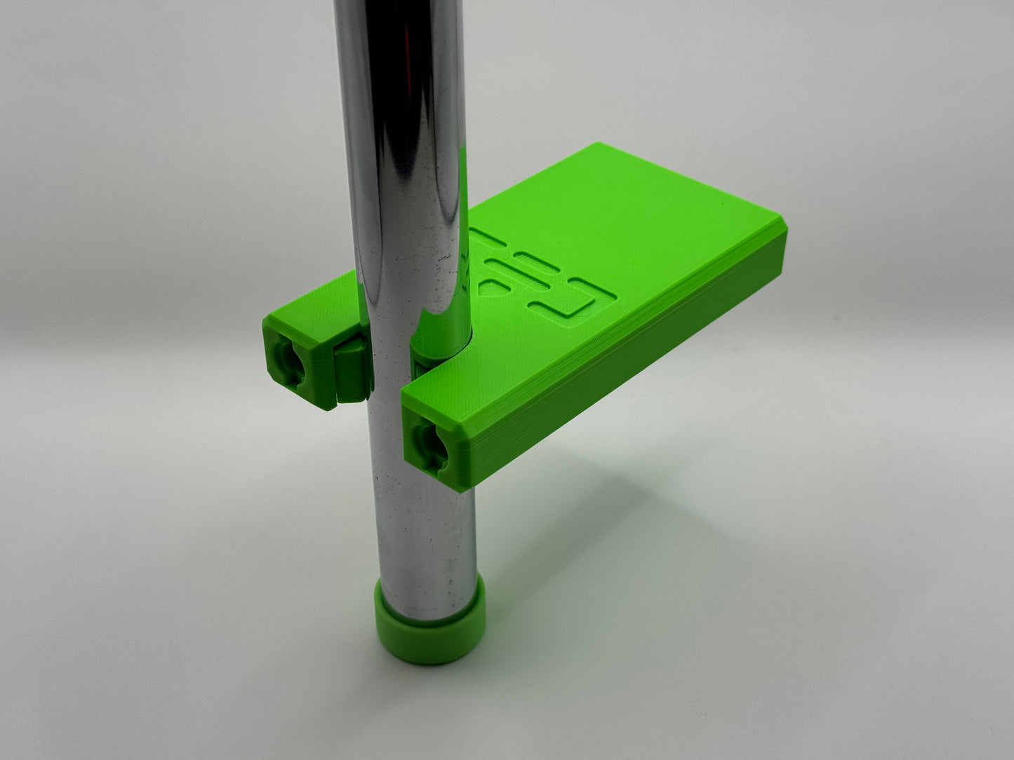 Clip Bracket (no lock) for Line Trimmers and MultiTools with a 25mm shaft