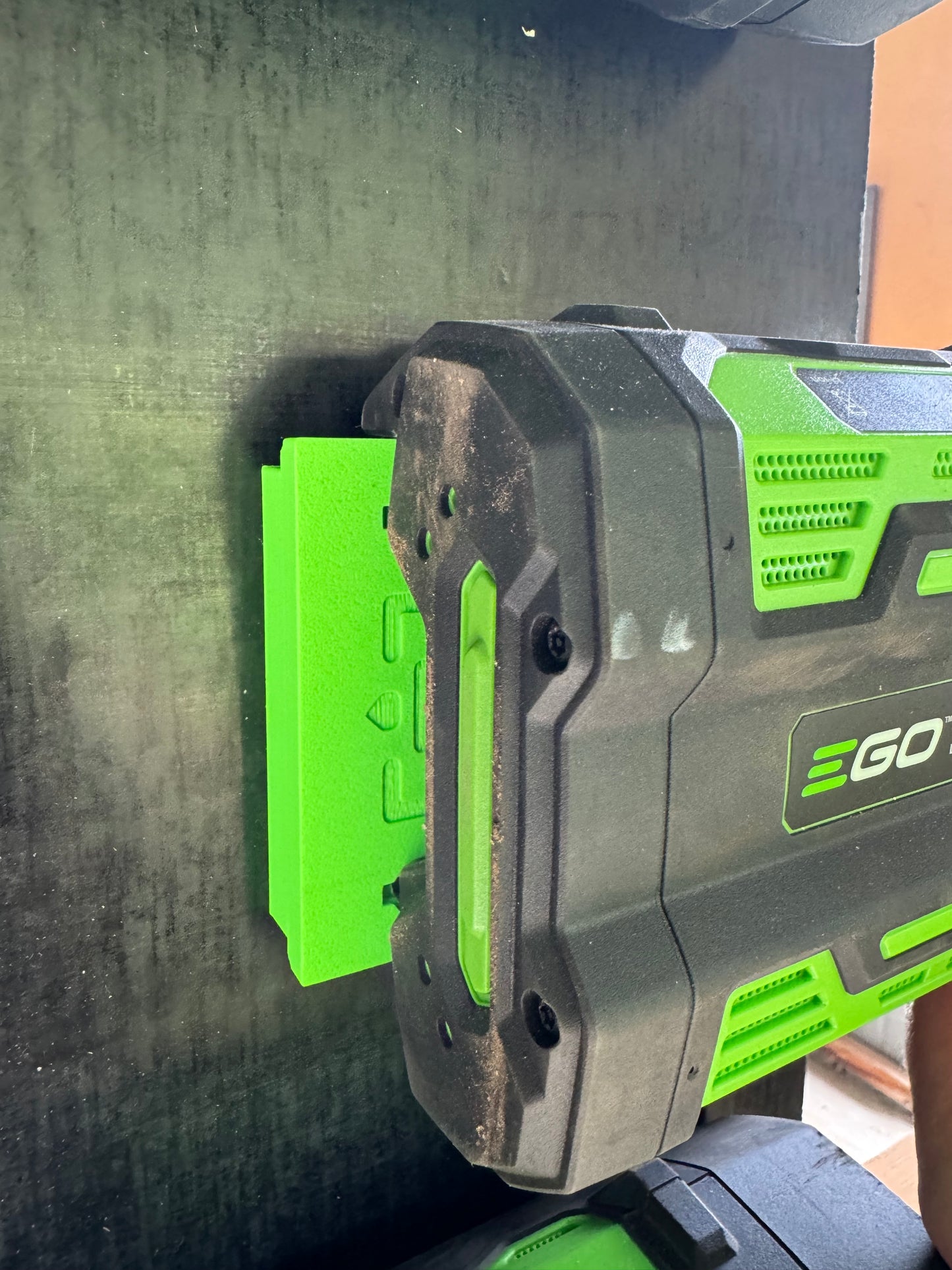 Battery holder (top/side loading) for EGO batteries