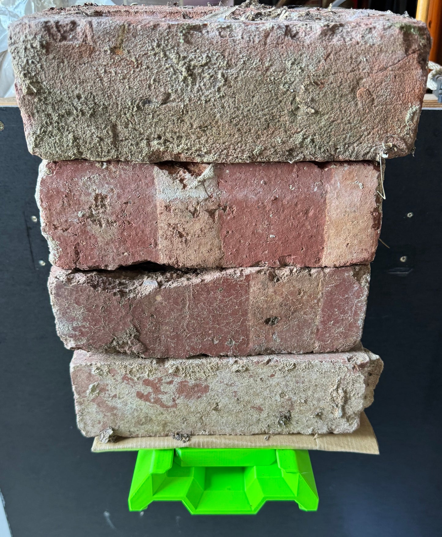 Chainsaw wall bracket for EGO CX series chainsaws